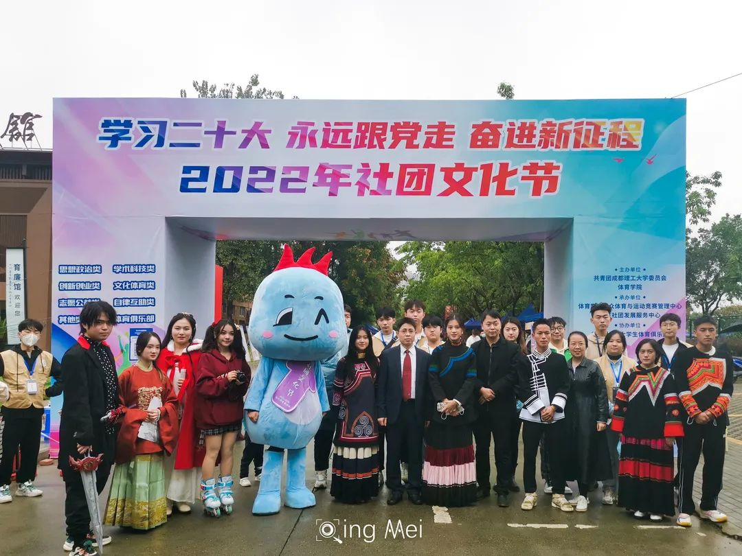 279F2